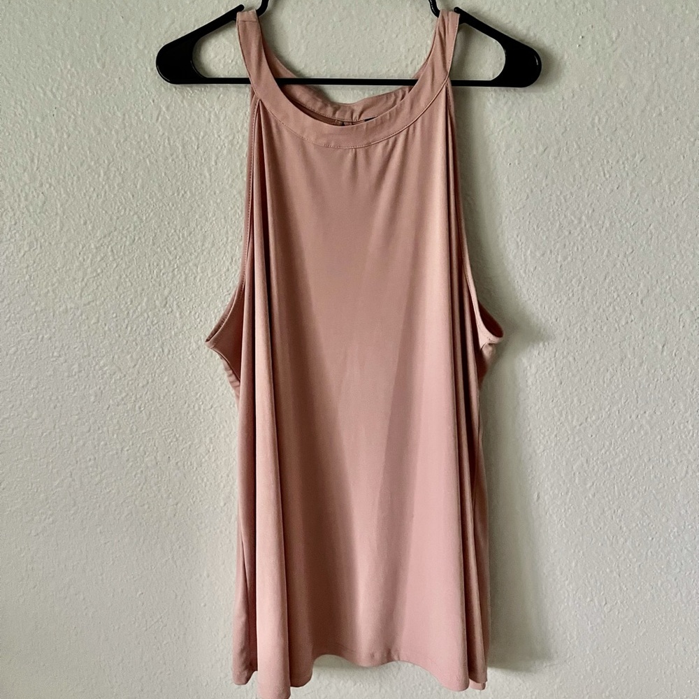 PLUS PINK TANK
